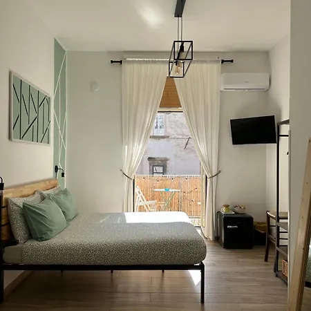 Le Del Nonno Luigi 4* Nápoles