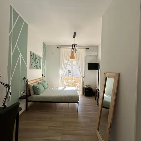 Le Del Nonno Luigi Guest house *