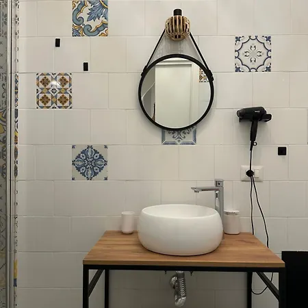 Le Del Nonno Luigi Nápoles